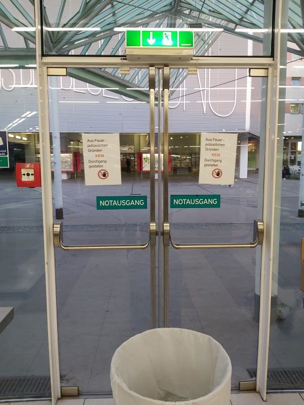 Brandschutz-Hoppala: Fluchtweg